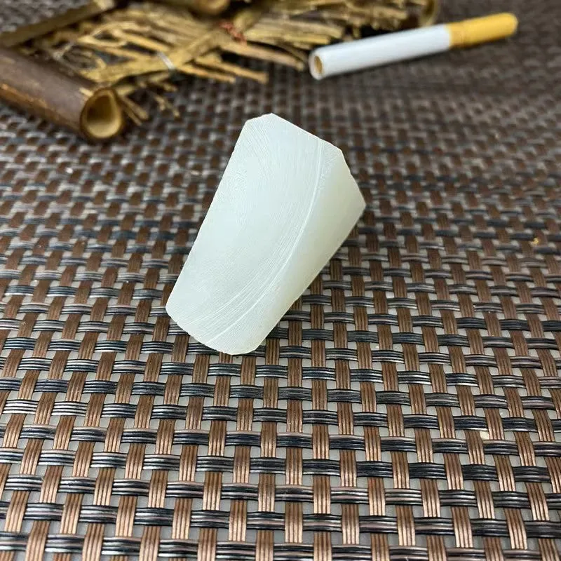 Natural Kunlun Jade Rough Nephrite Raw (42g,3.8X3.7X1.7cm)