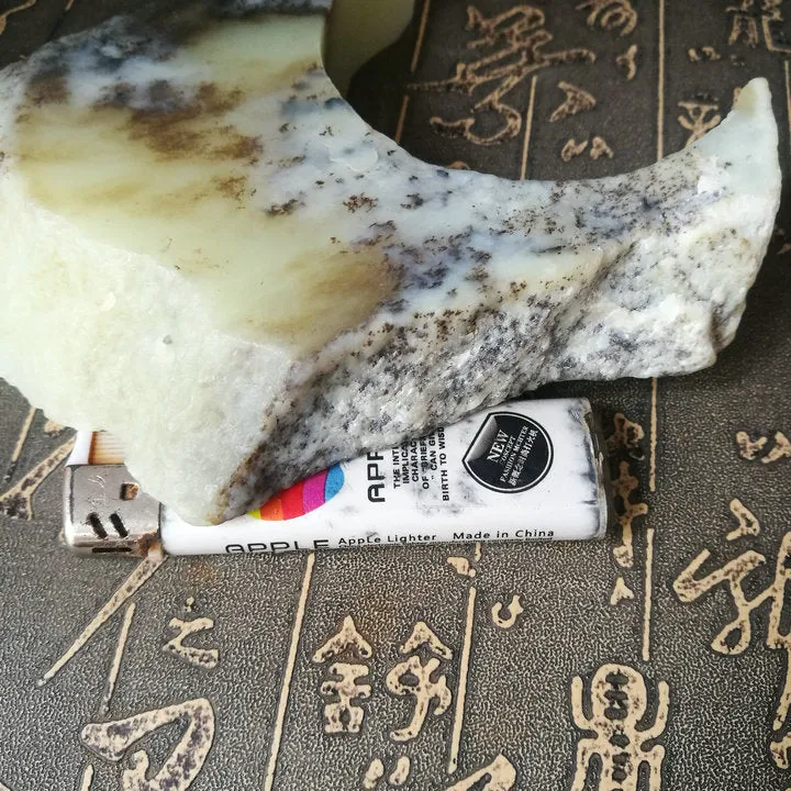 Natural Kunlun Jade Rough Nephrite Raw (454g, 10X9X2.2cm)