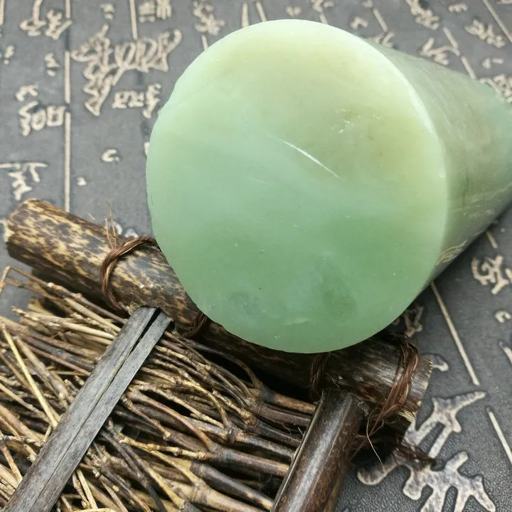 Natural Kunlun Jade Rough Nephrite Raw (779g, 12.5X5.5X3cm)