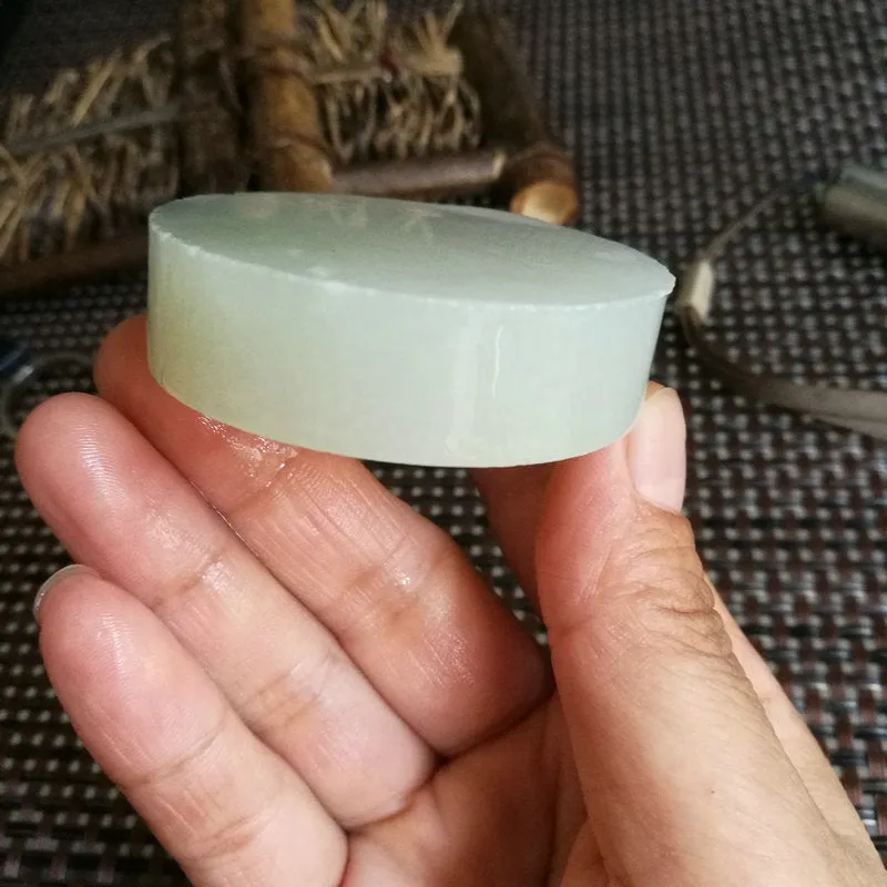 Natural Kunlun Jade Rough Nephrite Raw (90g, 5.2X1.4cm)