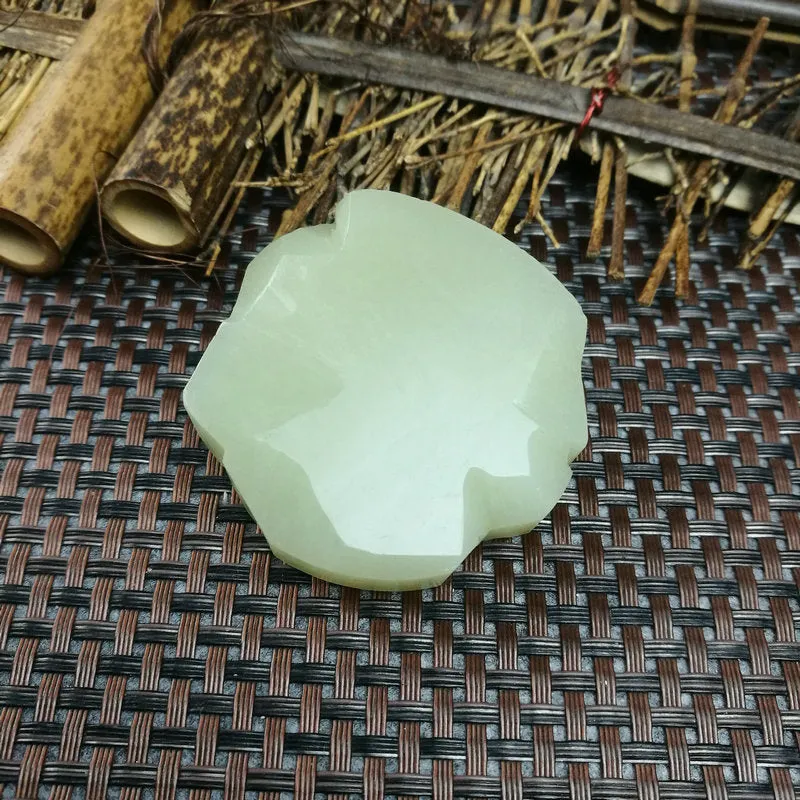 Natural Kunlun Jade Rough Nephrite Raw (90g,5.3X5X1.5cm)