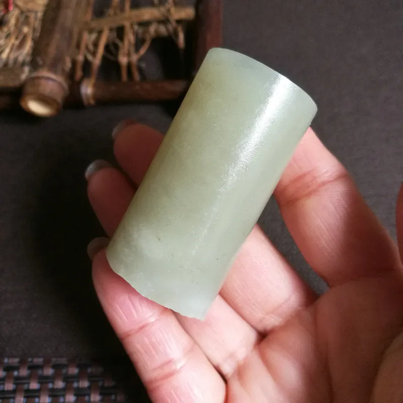 Natural Kunlun Jade Rough Nephrite Raw (92g,5X2.8cm)