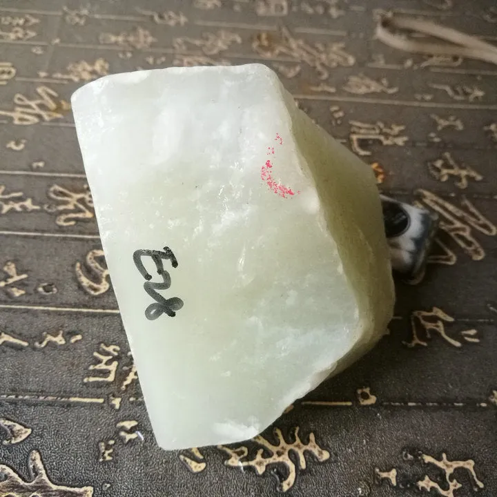 Natural Kunlun Jade Rough Nephrite Raw S-(422g, 8X7X6cm)