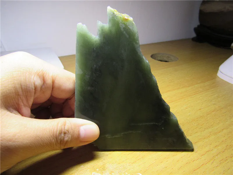 Natural Siberian Jade Rough Russia nephrite Raw (117.66g, 123X90X7mm)