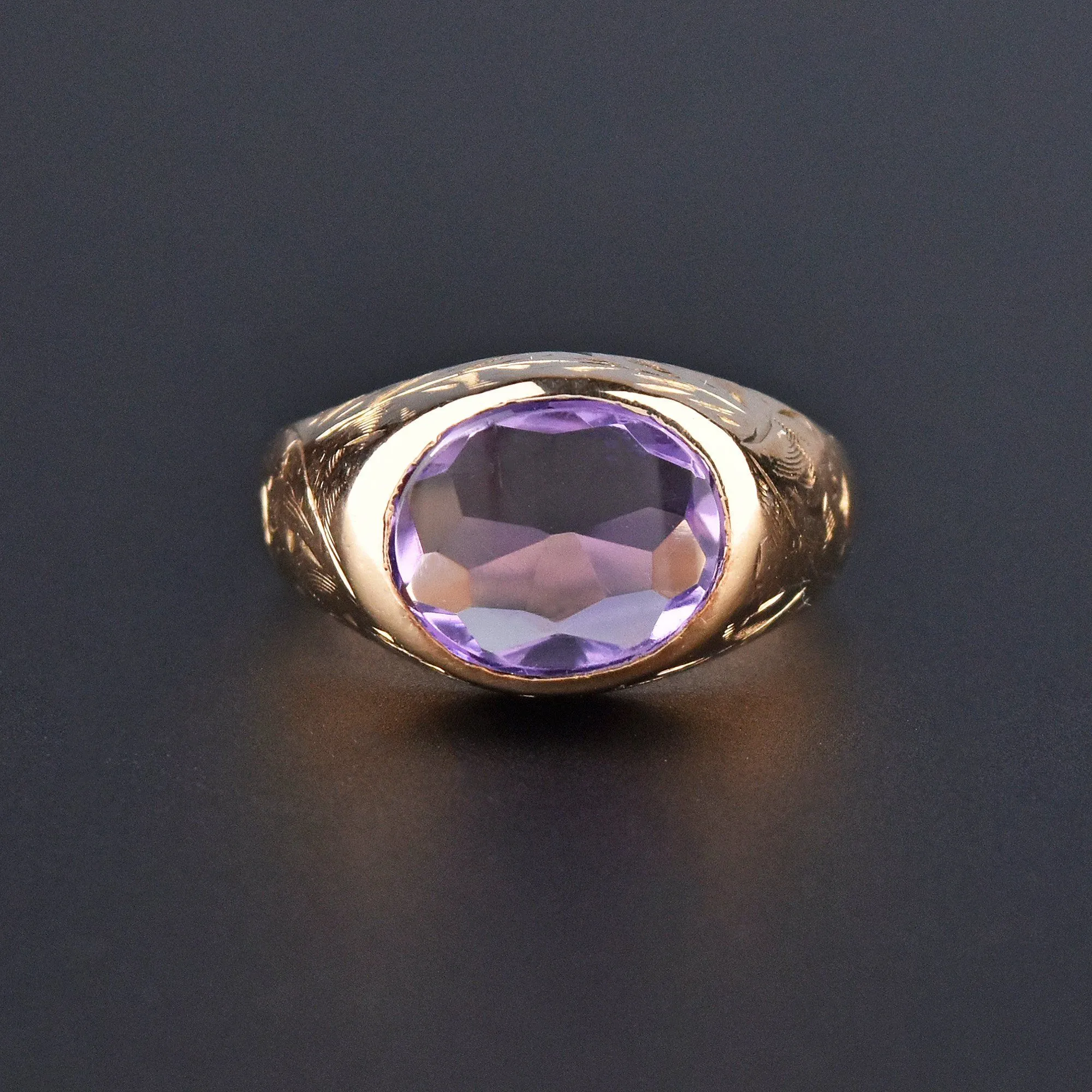 Pale Amethyst Smooth Top East to West Gold Ring