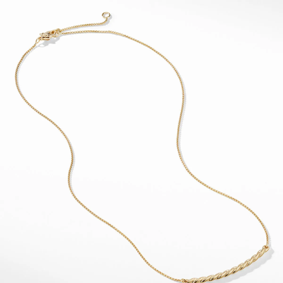 Paveflex Station Necklace in 18K Gold