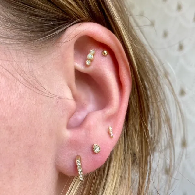 Pink Equilibrium Stud (Single)