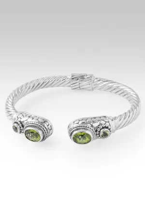 Redeemed Soul Tip-to-Tip Bracelet™ in Peridot