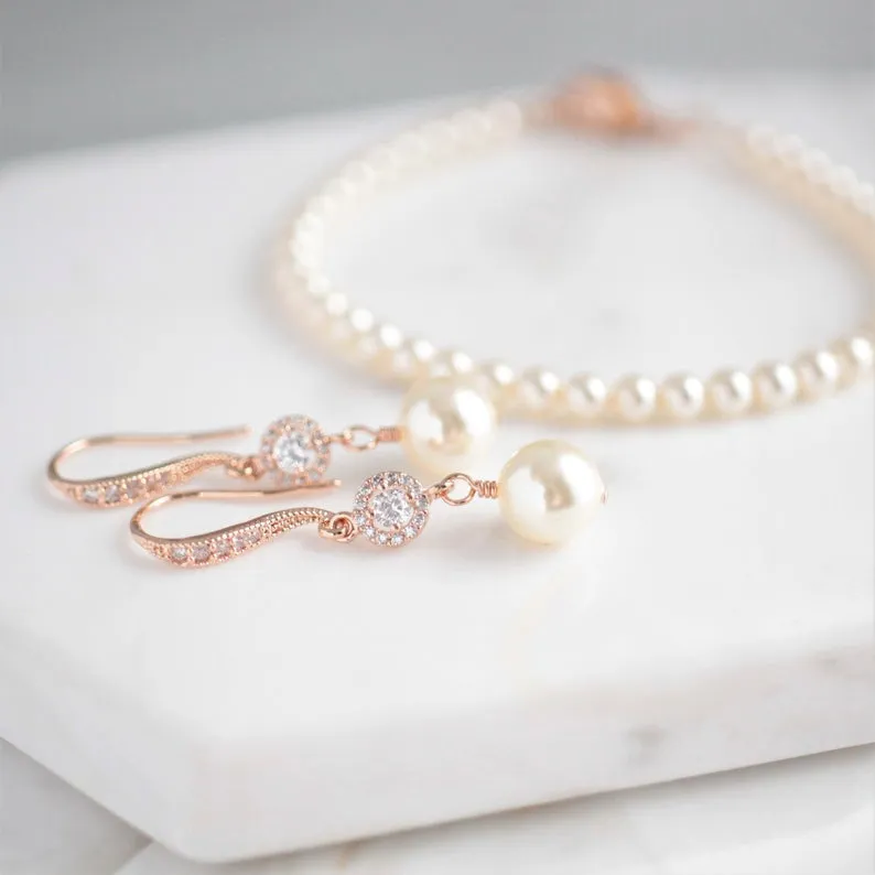 Rose Gold & Pearl Necklace