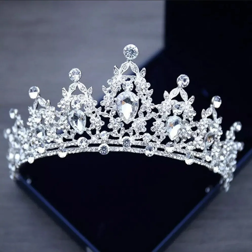 Silver Tiara Crown Princess Queen headdress jewelry bridal Halloween cosplay diadem