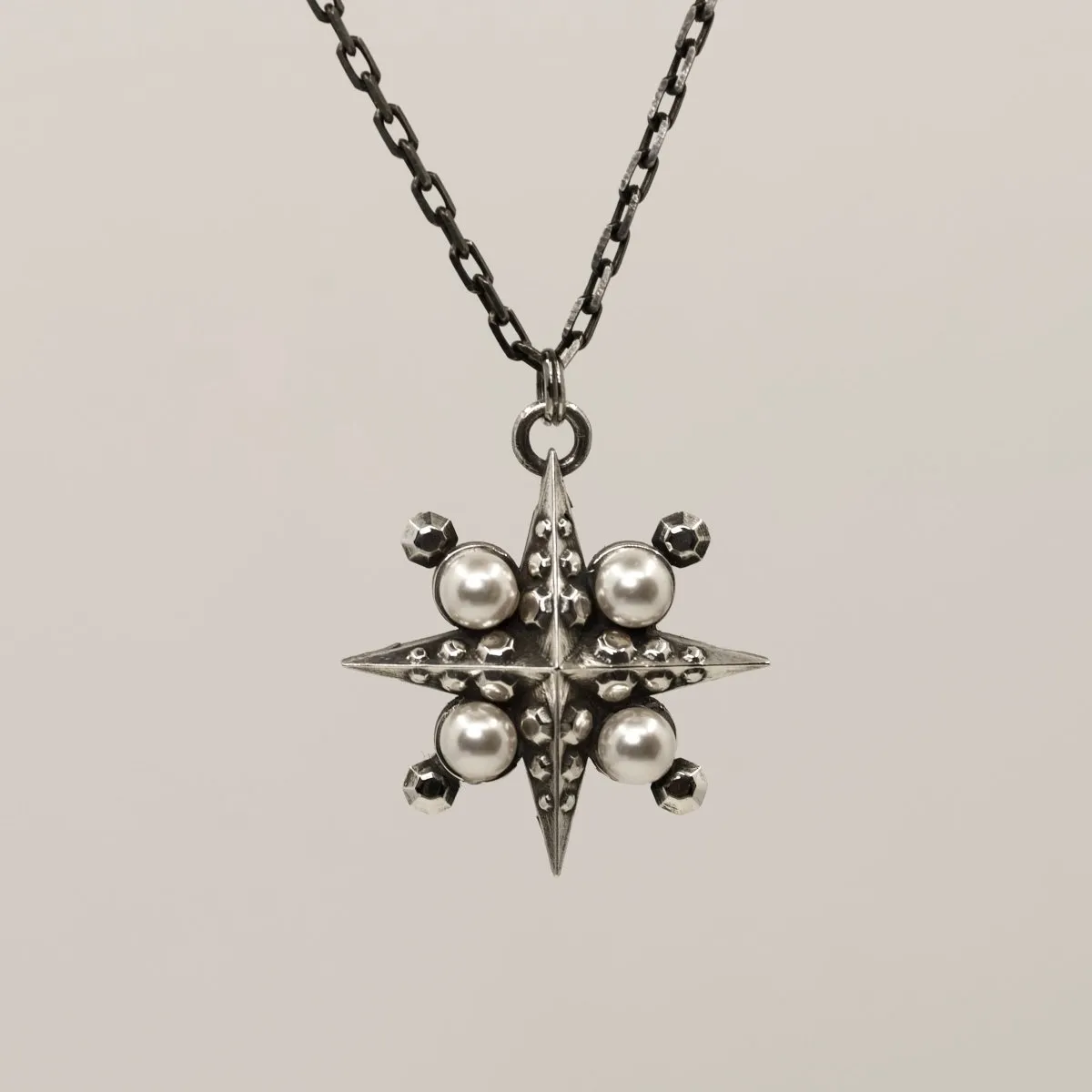 Stella pendant