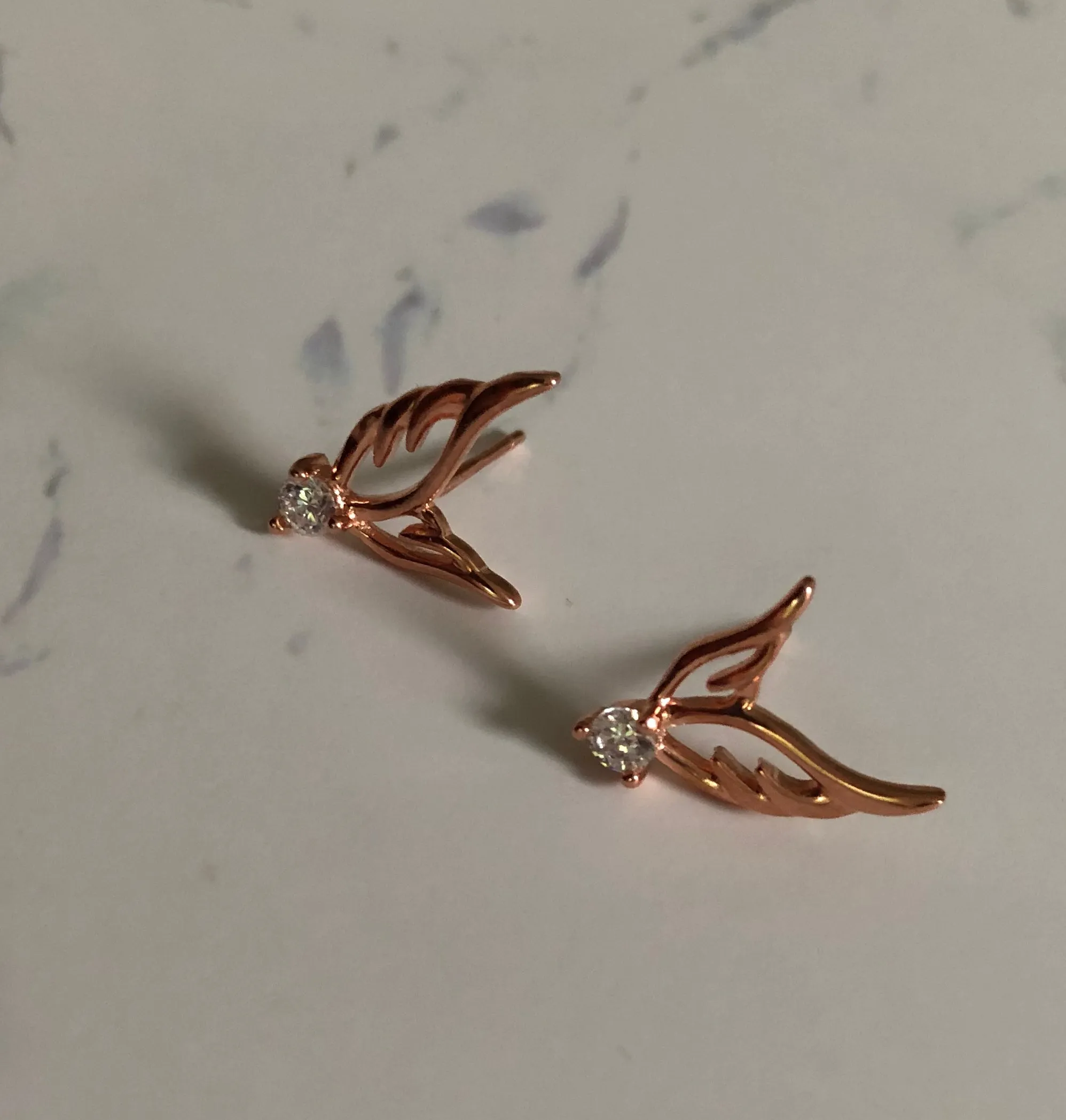 Swallow bird studs