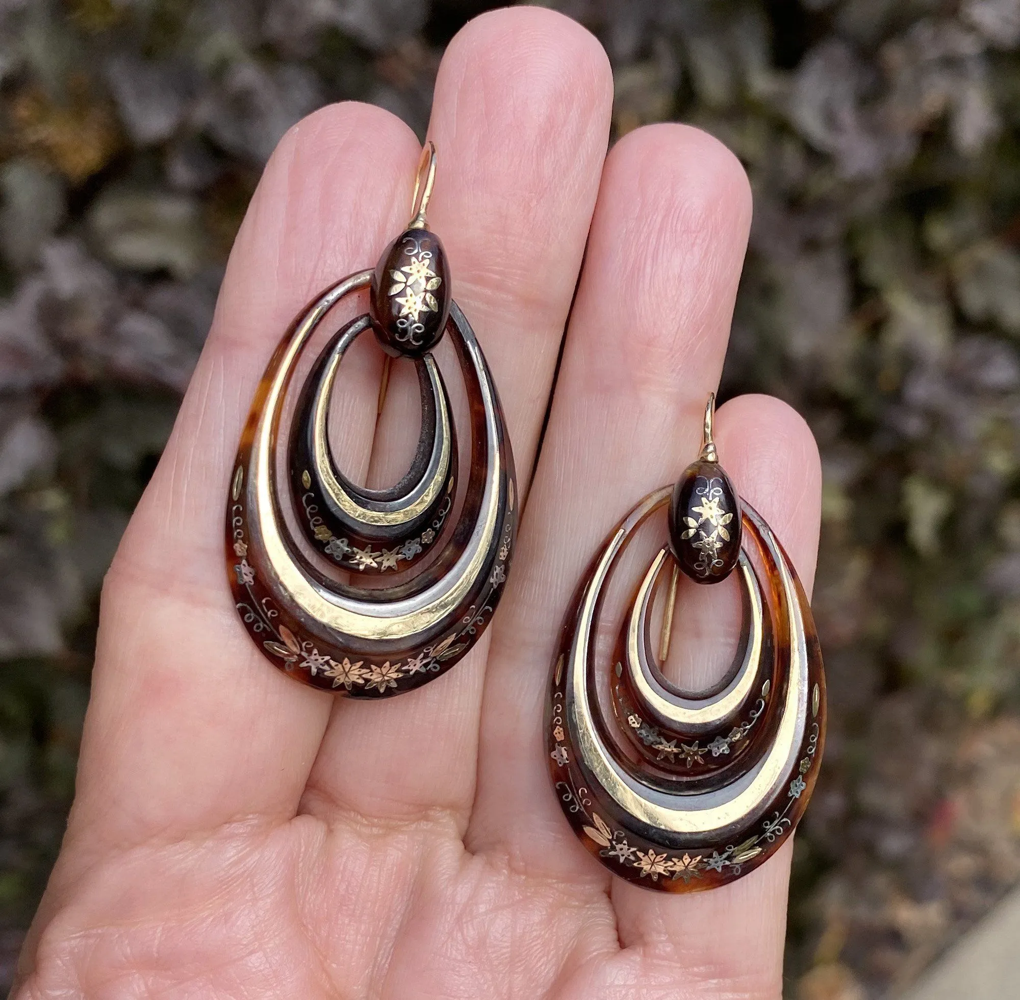 Victorian Double Hoop 14K Gold Pique Earrings