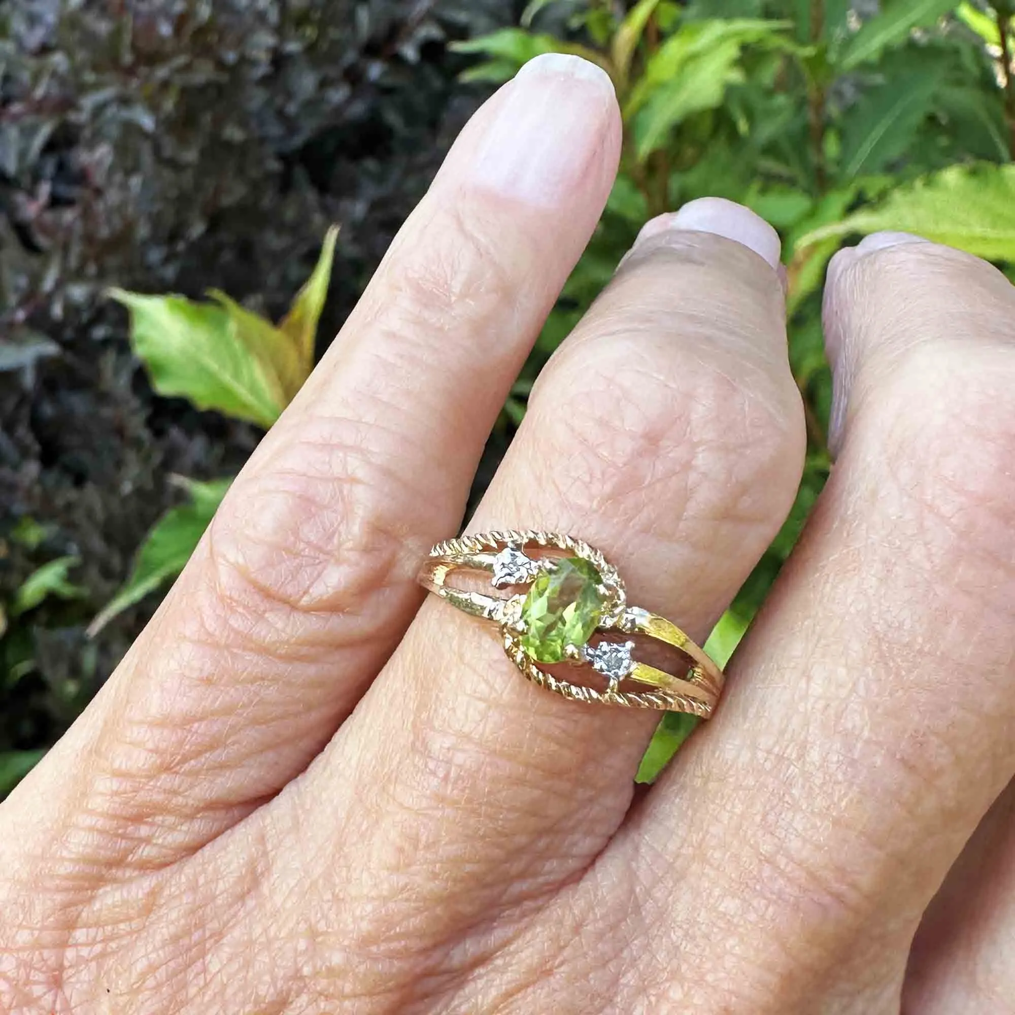 Vintage Bypass Gold Diamond Peridot Ring