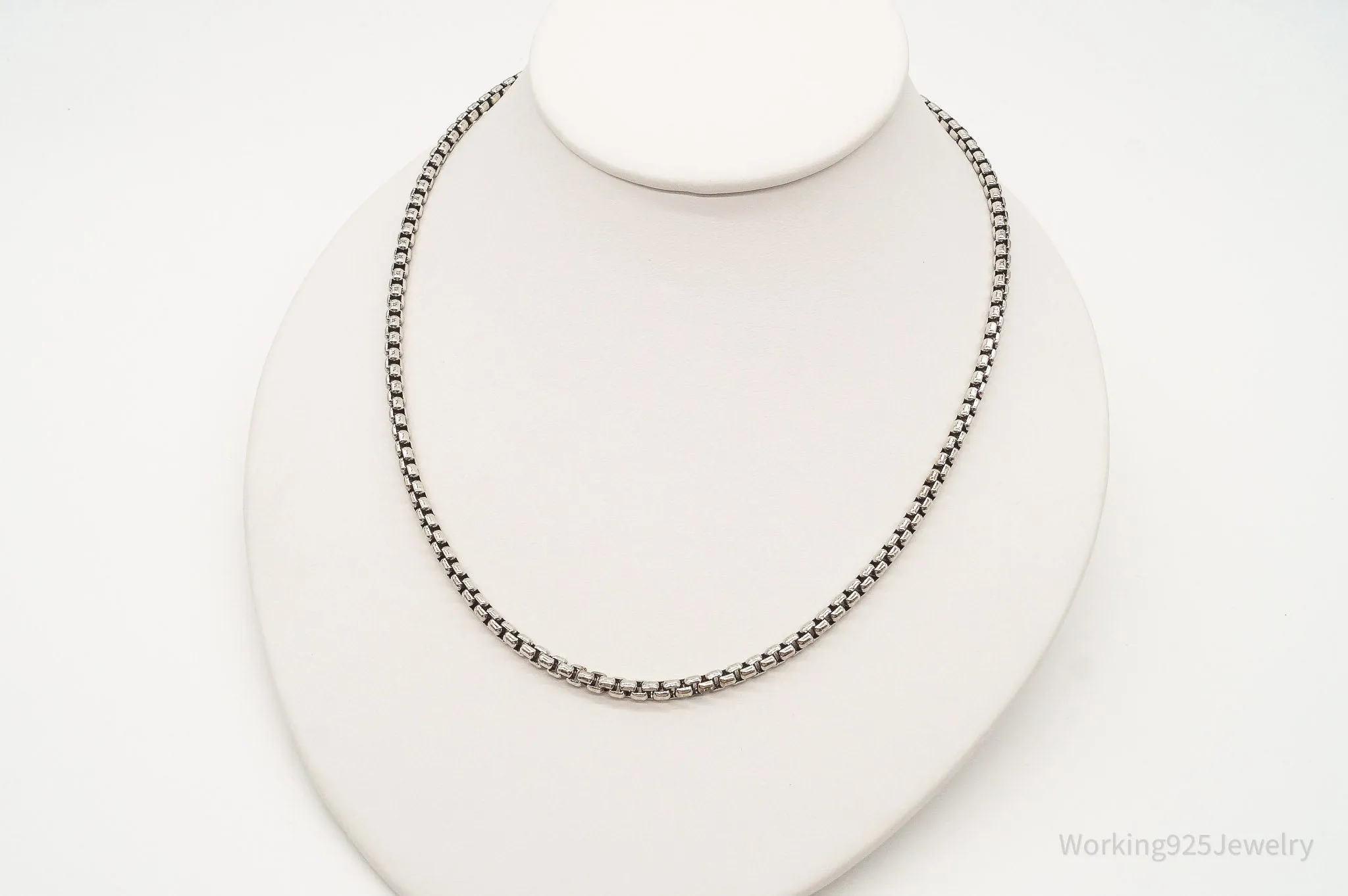 Vintage High Fashion Sterling Silver Puffy Box Chain Link Necklace