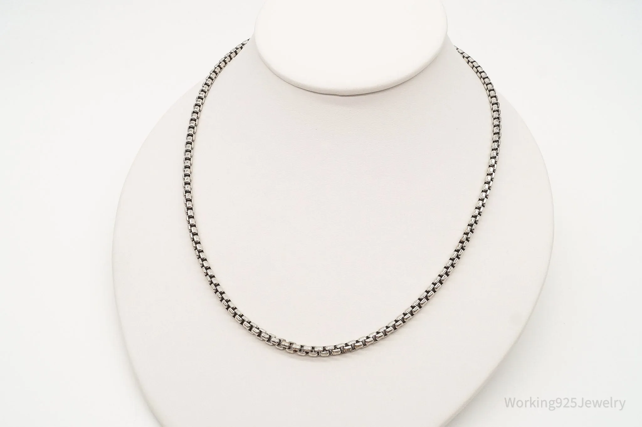 Vintage High Fashion Sterling Silver Puffy Box Chain Link Necklace